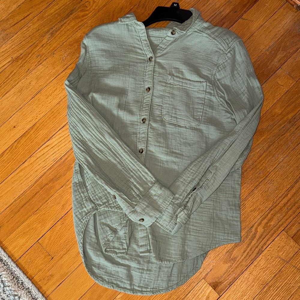 SO size small long sleeve